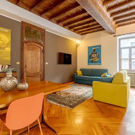 公寓 Guesthost - Quadrilatero Romano! Exclusive & Roomy