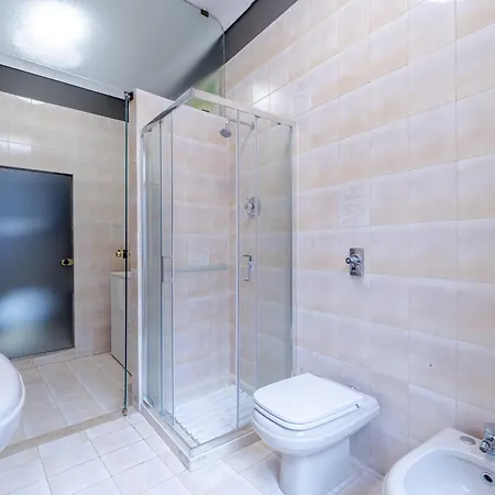 公寓 Guesthost - Quadrilatero Romano! Exclusive & Roomy