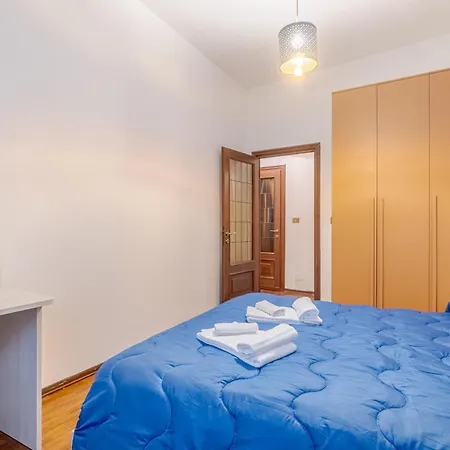 Guesthost - Quadrilatero Romano! Exclusive & Roomy 公寓 *