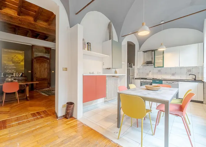 Guesthost - Quadrilatero Romano! Exclusive & Roomy Daire *