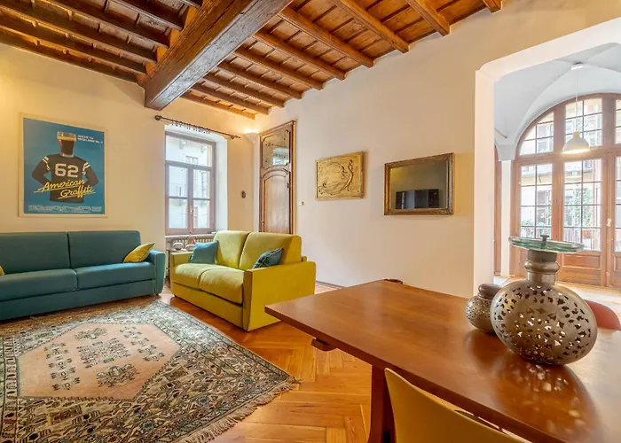 Guesthost - Quadrilatero Romano! Exclusive & Roomy * Turin