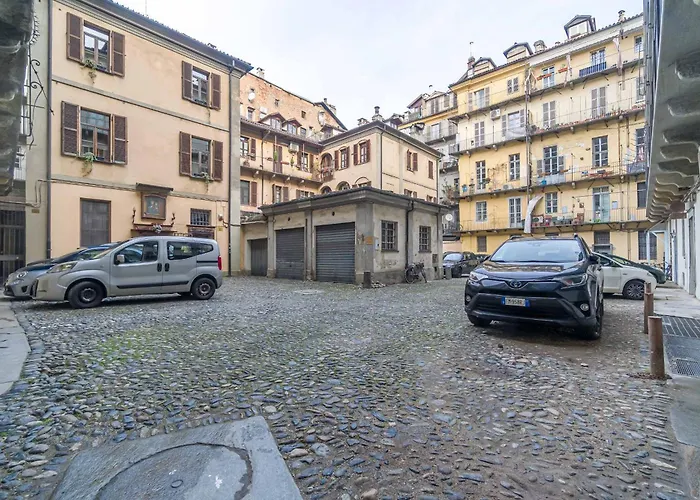 Guesthost - Quadrilatero Romano! Exclusive & Roomy * Turin
